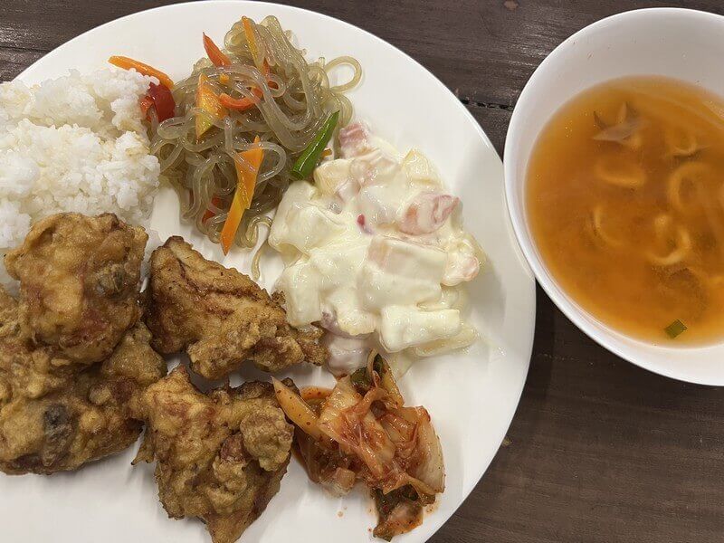 學校餐點